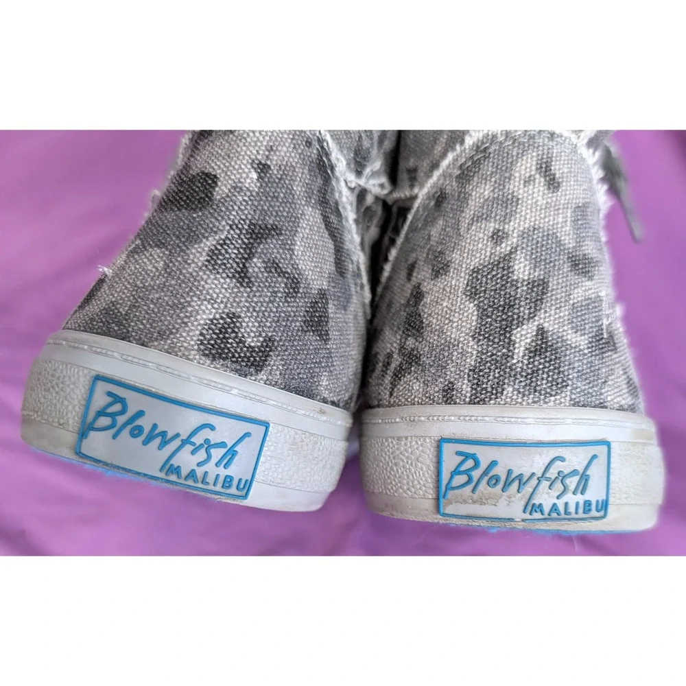 Blowfish Malibu High top Sneakers Womens 10.5 Mens 9 Leopard Print Canvas Casual